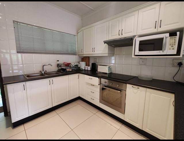 2 BEDROOM PROPERTY TO RENT IN BANNERS REST